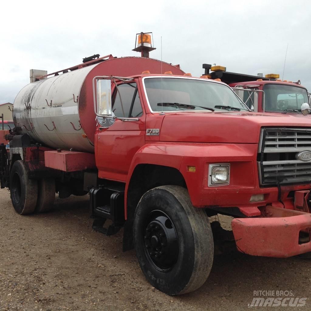 Ford F 700 Betonikuorma-autot