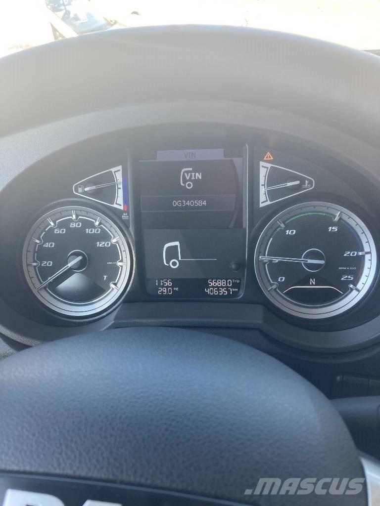 DAF XF 450 FT Vetopöytäautot