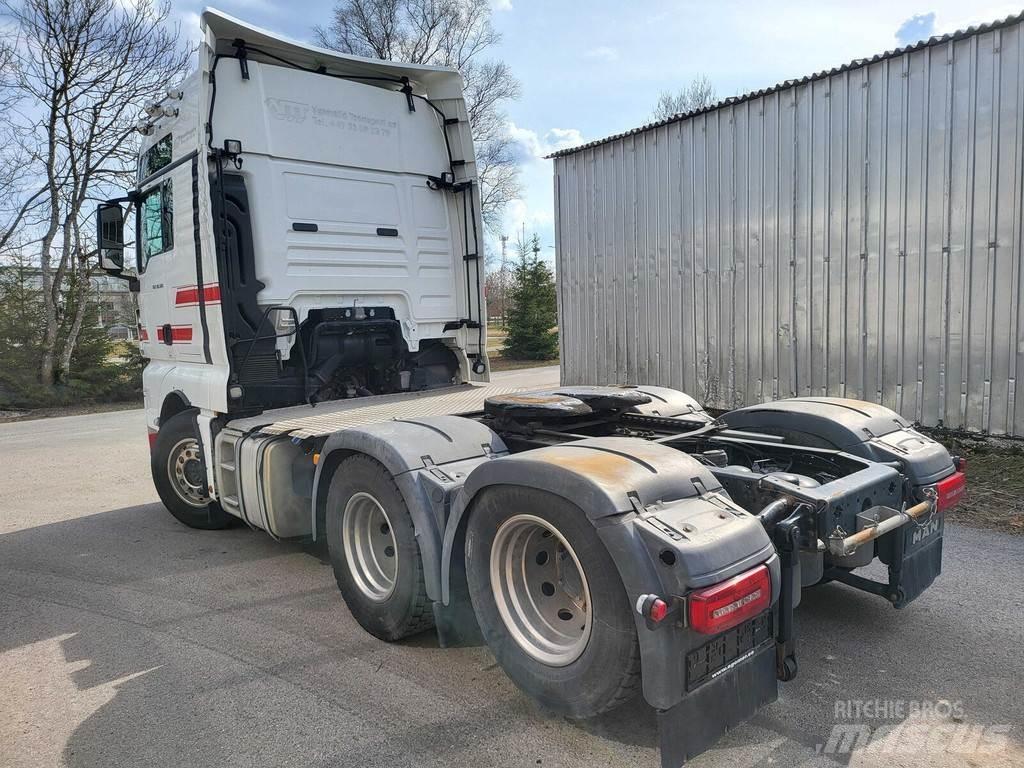 MAN TGX 28.500 6X2 Vetopöytäautot