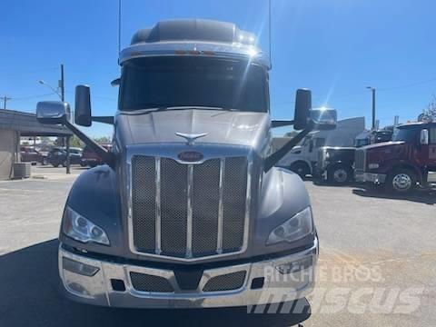 Peterbilt 579 Vetopöytäautot