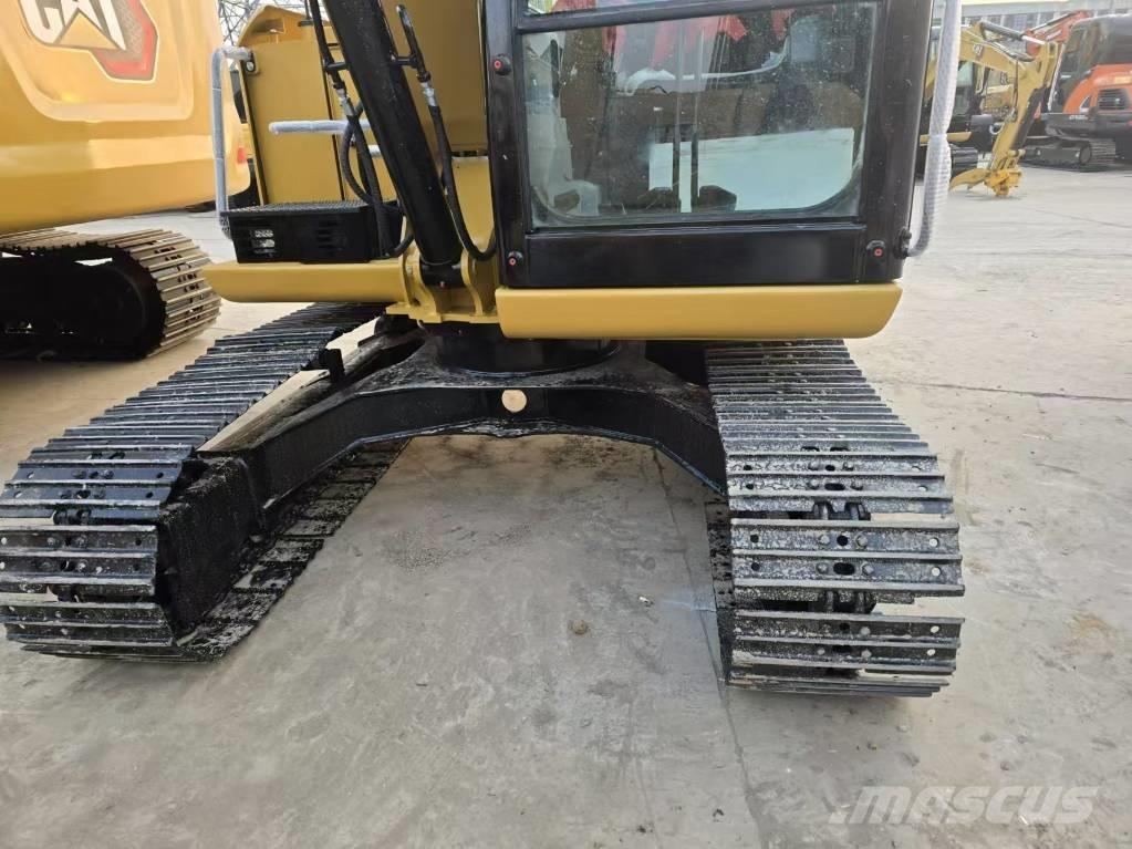 CAT 307 Minikaivukoneet < 7t