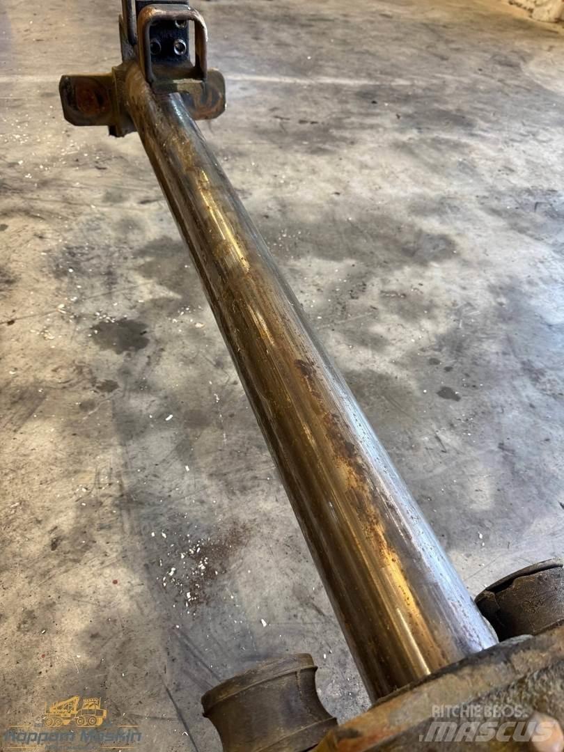 Loglift 50 Kuormatraktorinosturit