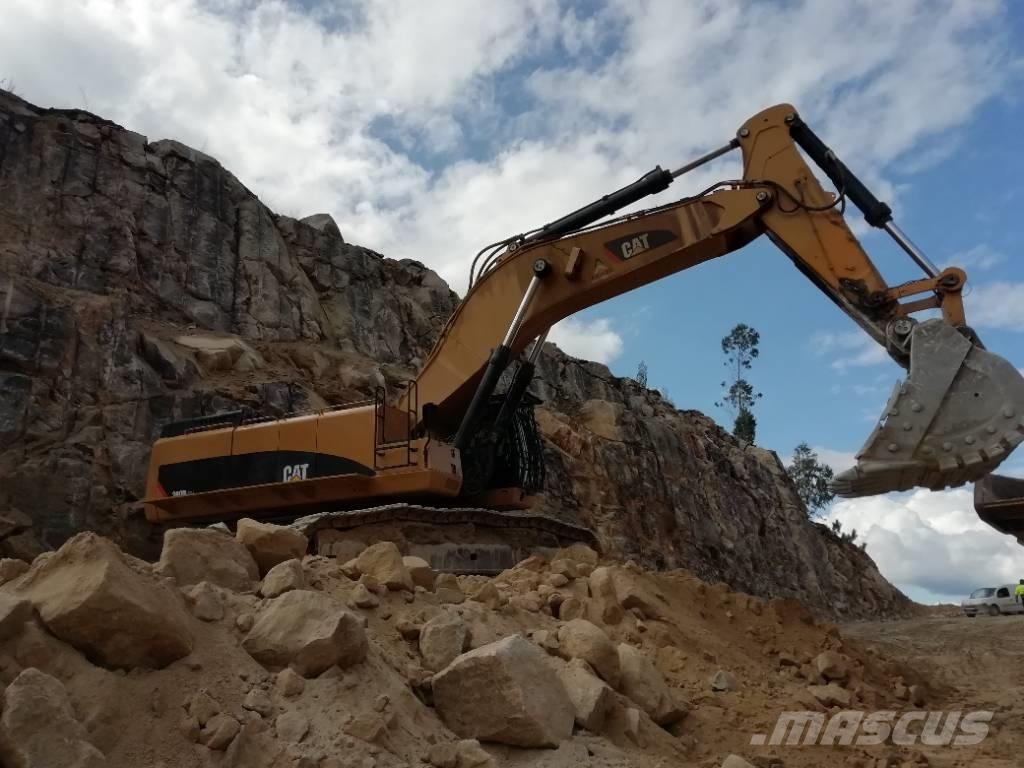 CAT 390 D L ME Telakaivukoneet