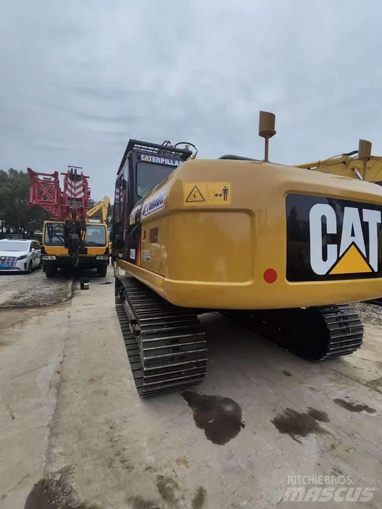 CAT 320D Telakaivukoneet