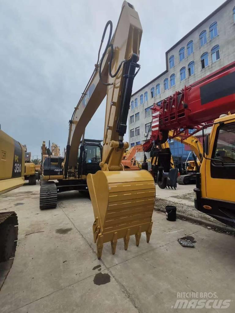 CAT 320D Telakaivukoneet