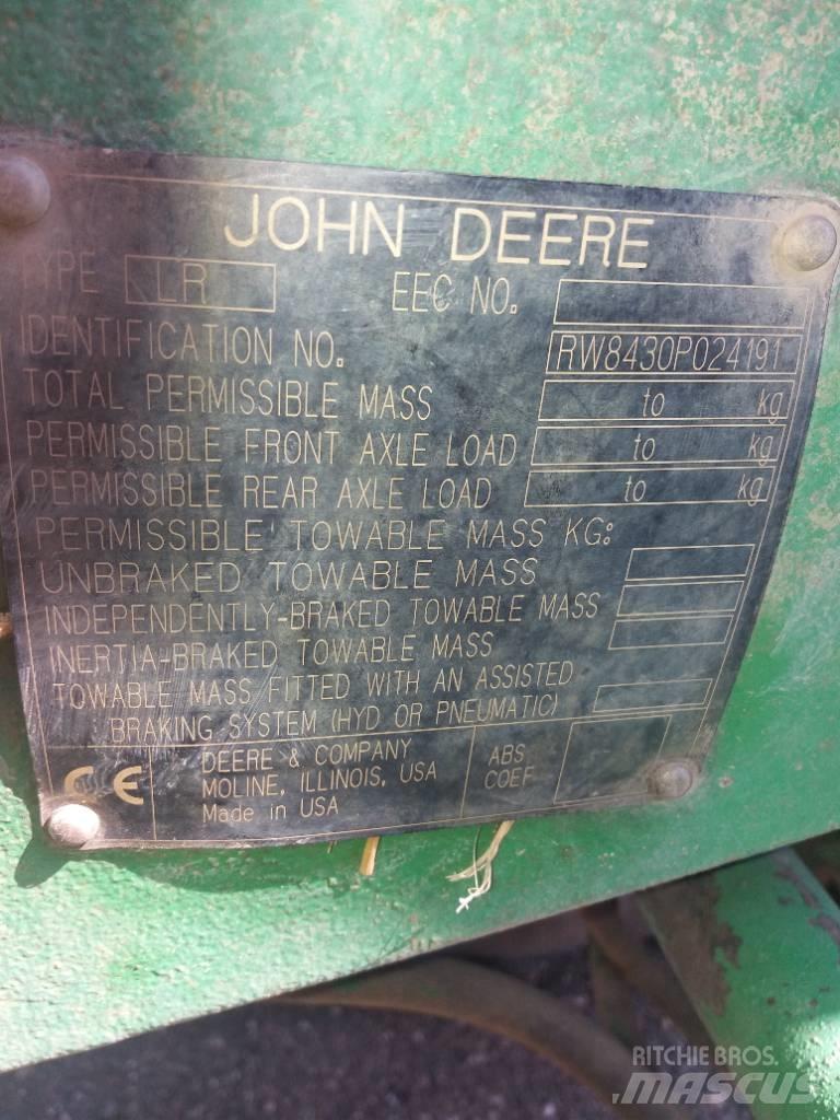 John Deere 8430 Traktorit
