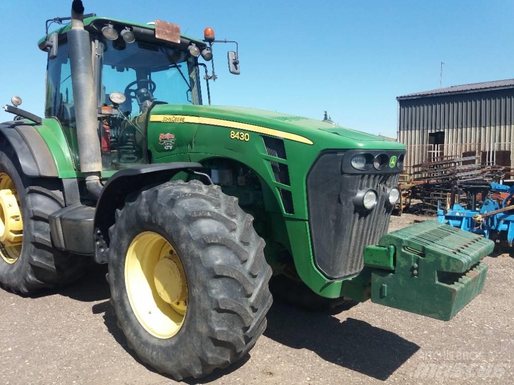 John Deere 8430 Traktorit