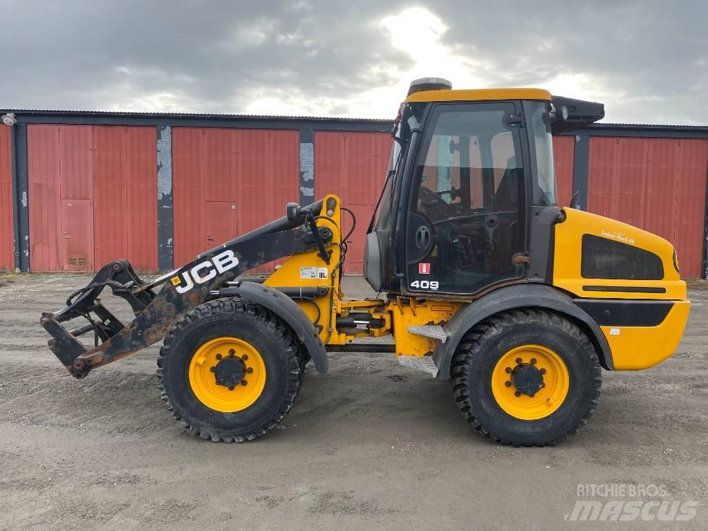JCB 409 Maatalouskurottajat