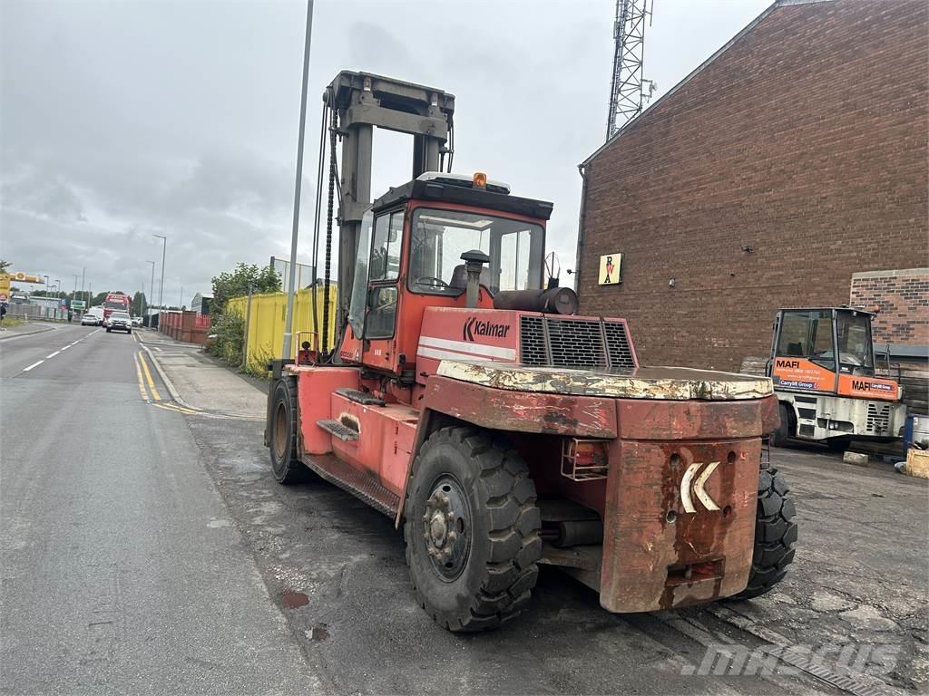 Kalmar DCD160-12 Dieseltrukit
