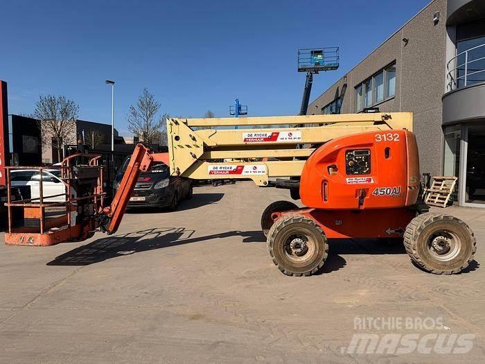 JLG 450AJ Kuukulkijat