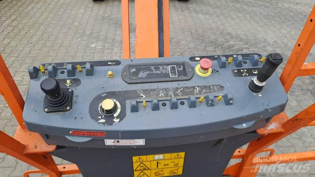 JLG 460 SJ Teleskooppipuominostimet