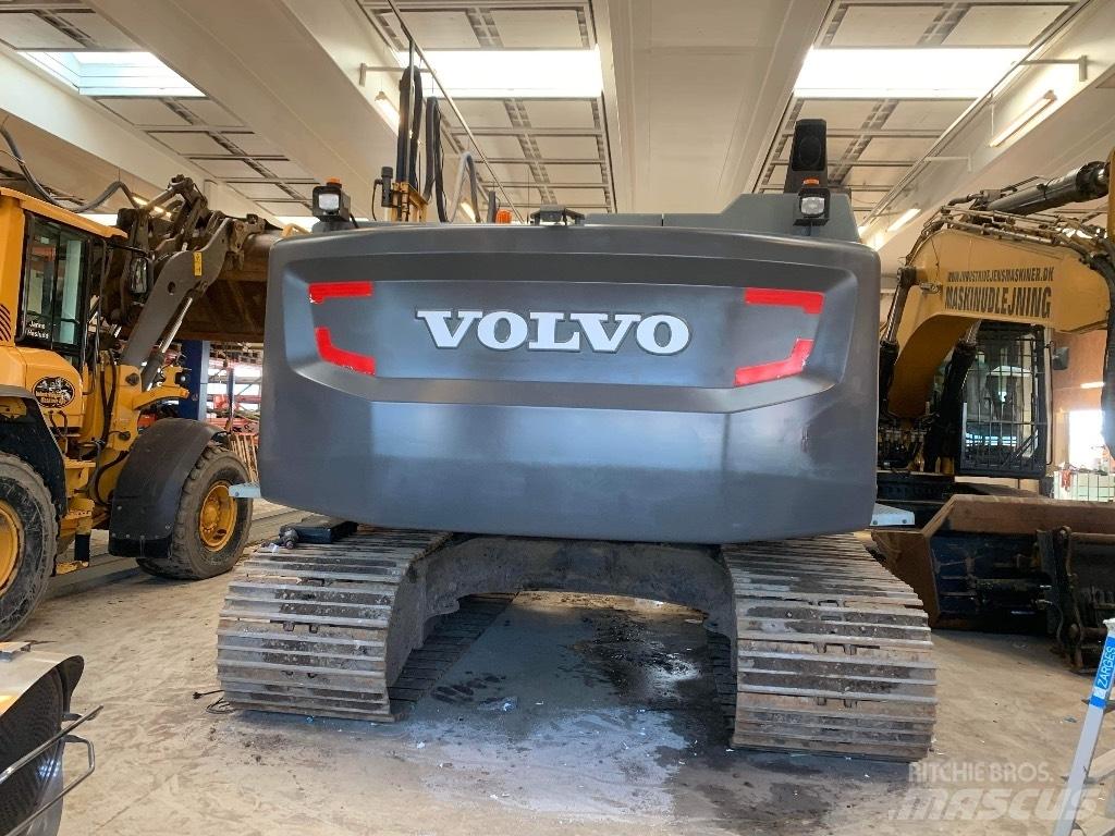 Volvo EC 300 E Telakaivukoneet