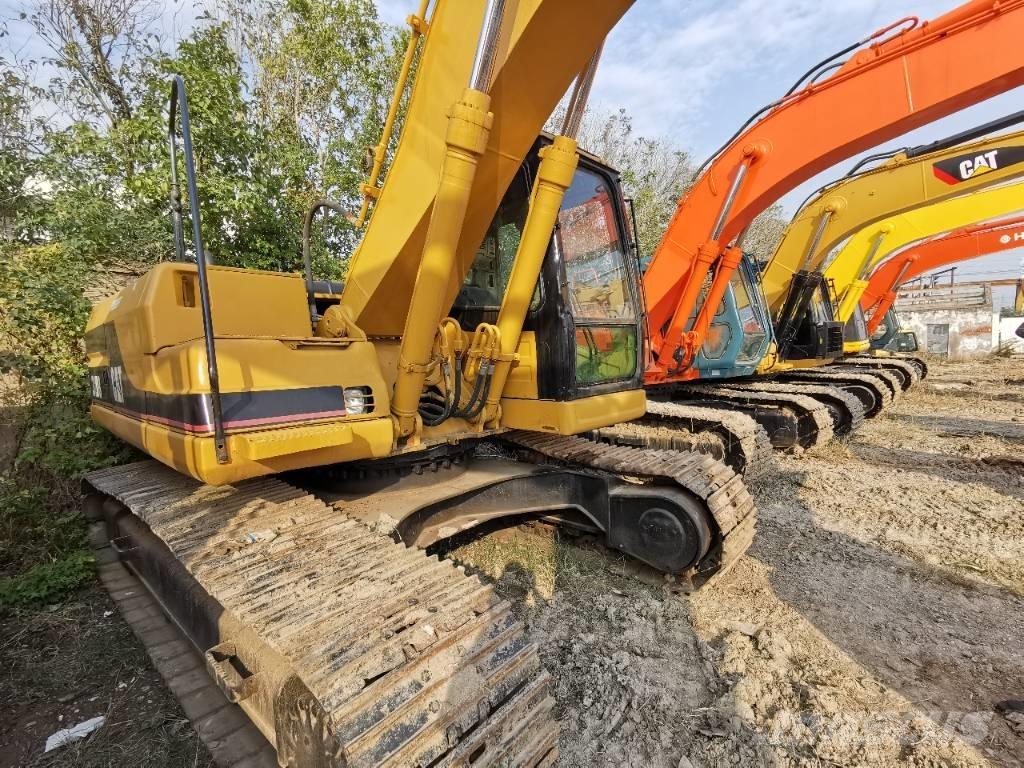 CAT 320 B L Telakaivukoneet