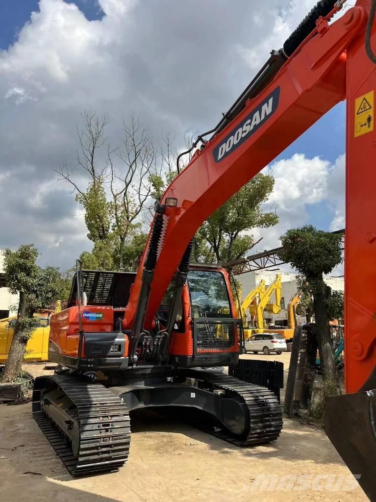 Doosan DX 225 LC-9c Minikaivukoneet < 7t