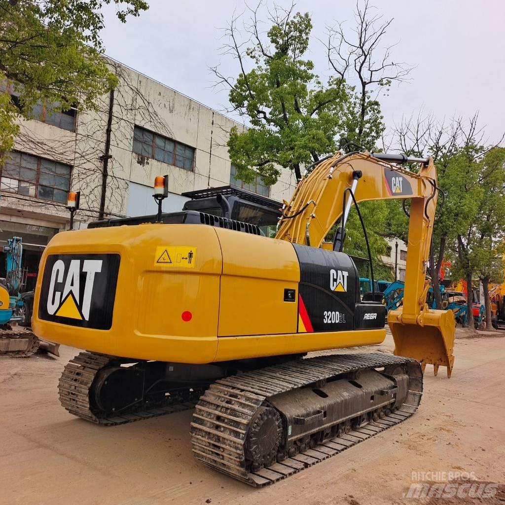 CAT 320D Telakaivukoneet