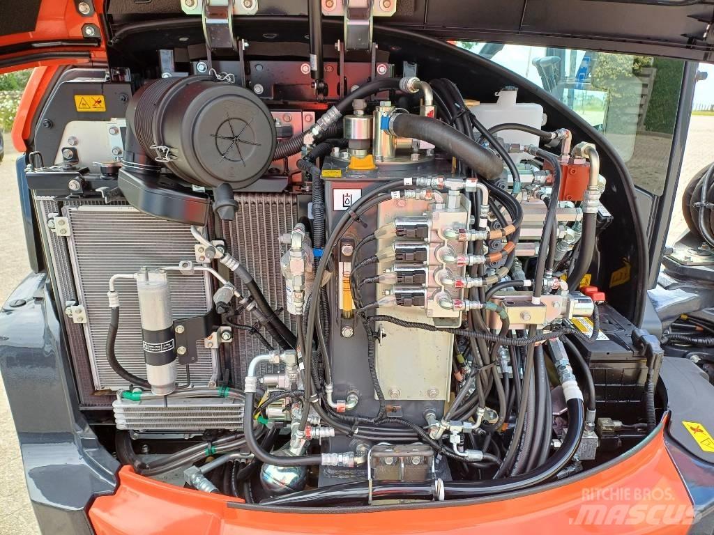 Kubota KX060-5 Minikaivukoneet < 7t
