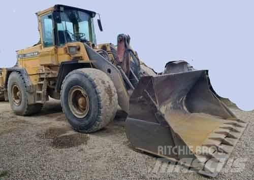 Volvo L 120 C Pyöräkuormaajat