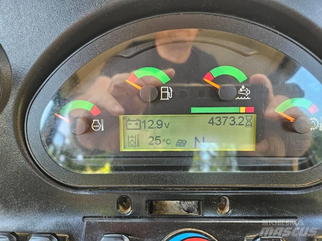 CAT 432 F2 Kaivurikuormaajat