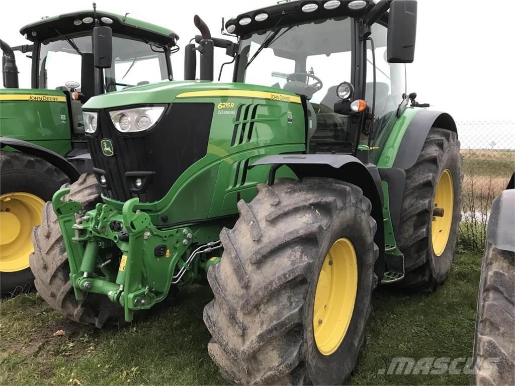 John Deere 6215R Traktorit