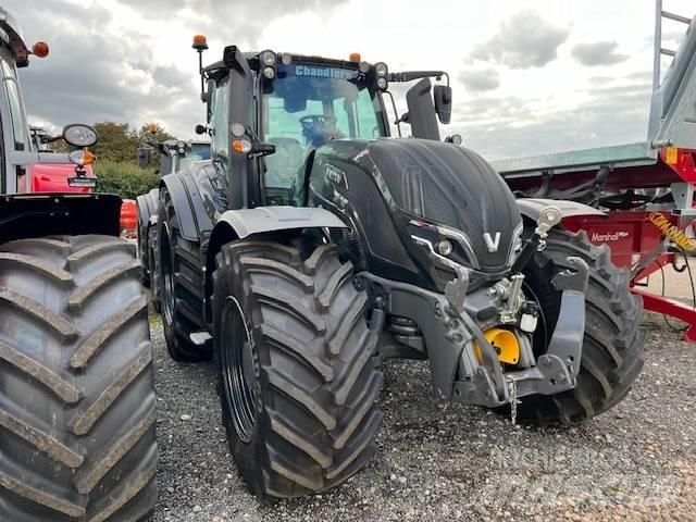 Valtra T215A Traktorit