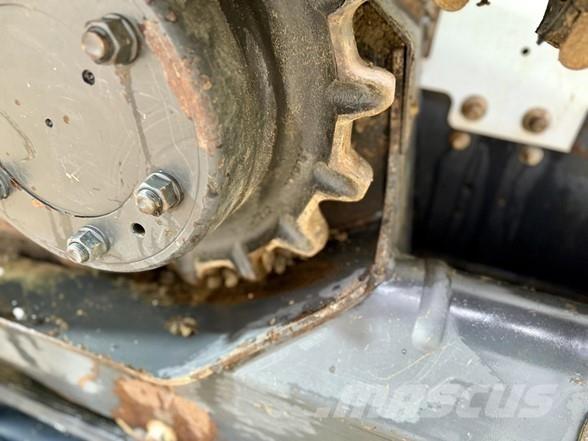 Bobcat T740 Liukuohjatut kuormaajat