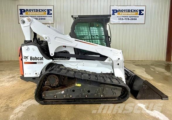 Bobcat T870 Liukuohjatut kuormaajat