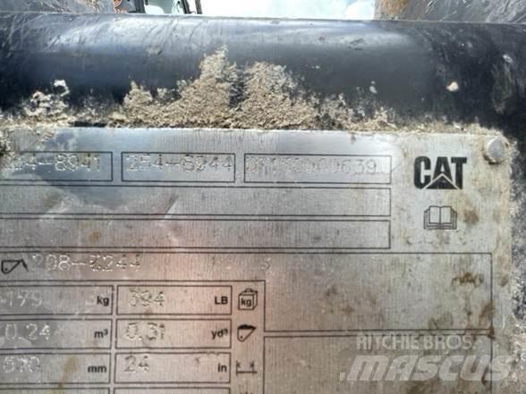 CAT 2548941 Kauhat