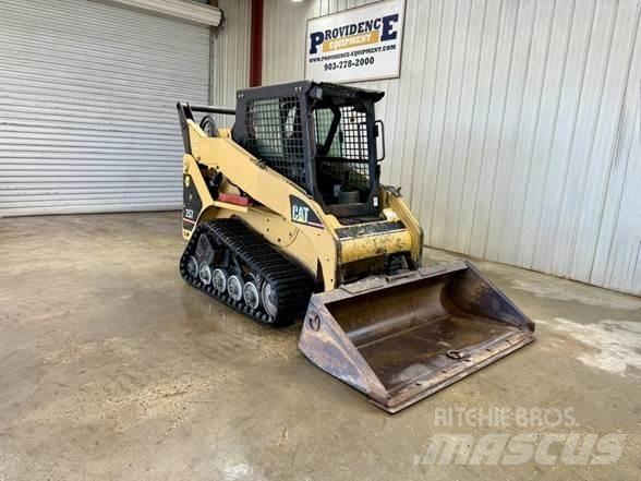 CAT 257 Liukuohjatut kuormaajat