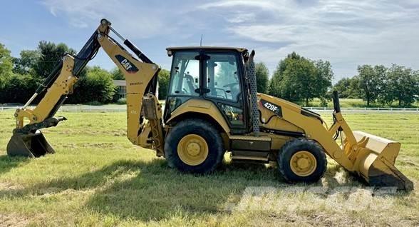 CAT 420F2 Kaivurikuormaajat