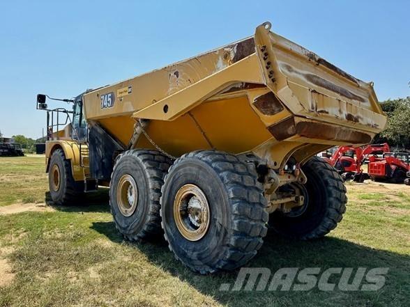 CAT 745 Dumpperit