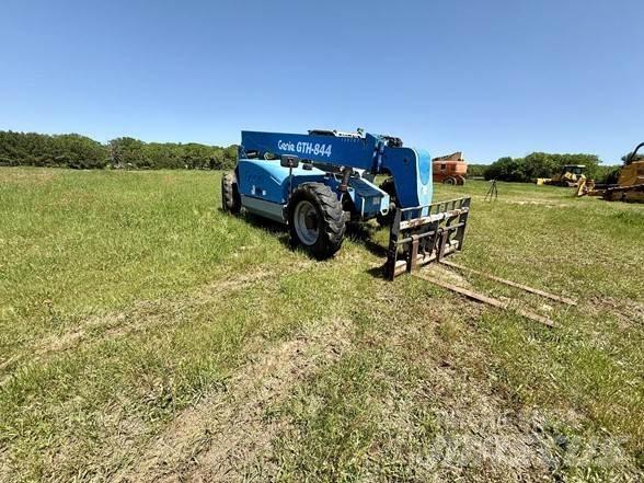 Genie GTH844 Kurottajat