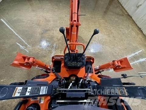 Kubota BX23S Kaivurikuormaajat