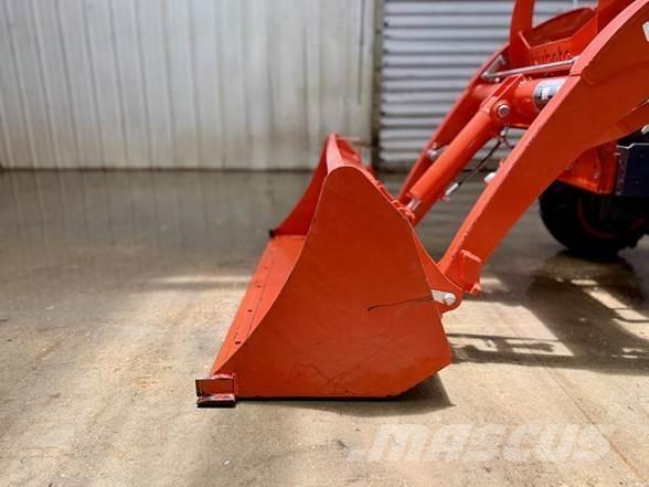 Kubota BX23S Kaivurikuormaajat