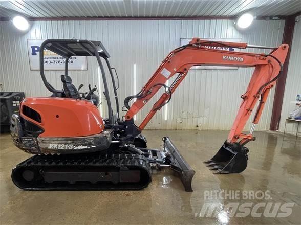 Kubota KX121-3 Minikaivukoneet < 7t