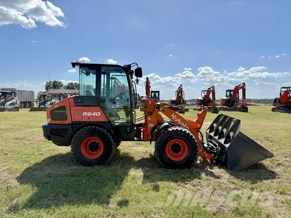 Kubota R640 Pyöräkuormaajat