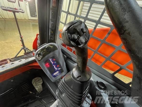 Kubota SSV65 Liukuohjatut kuormaajat