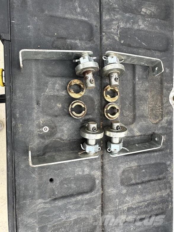  PULLRITE 2900 Renkaat ja vanteet