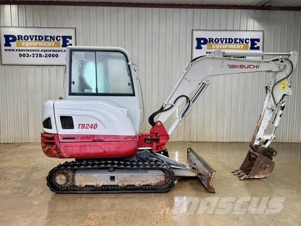 Takeuchi TB240 Minikaivukoneet < 7t