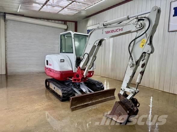 Takeuchi TB240 Minikaivukoneet < 7t