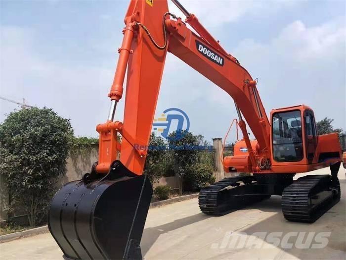 Doosan DH220LC-7 Telakaivukoneet