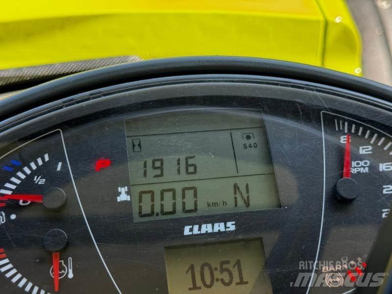 CLAAS AXION 870 Traktorit