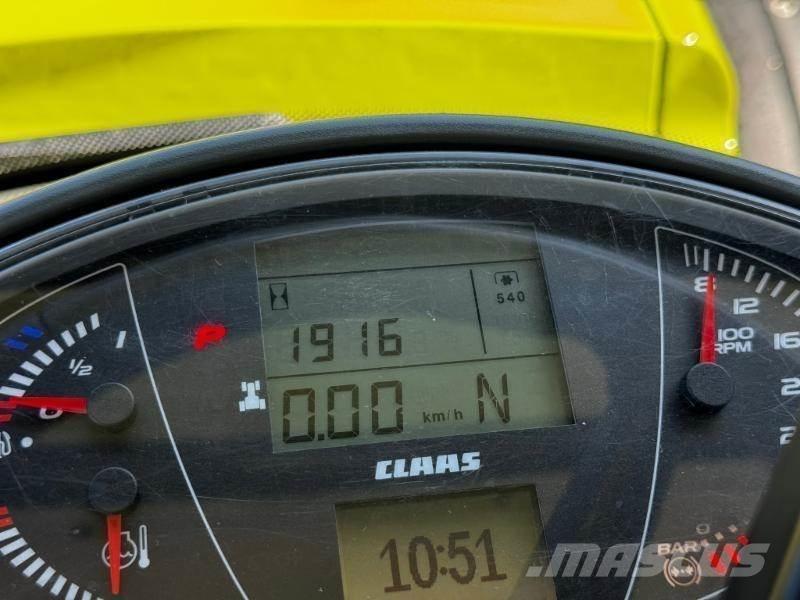 CLAAS AXION 870 Traktorit