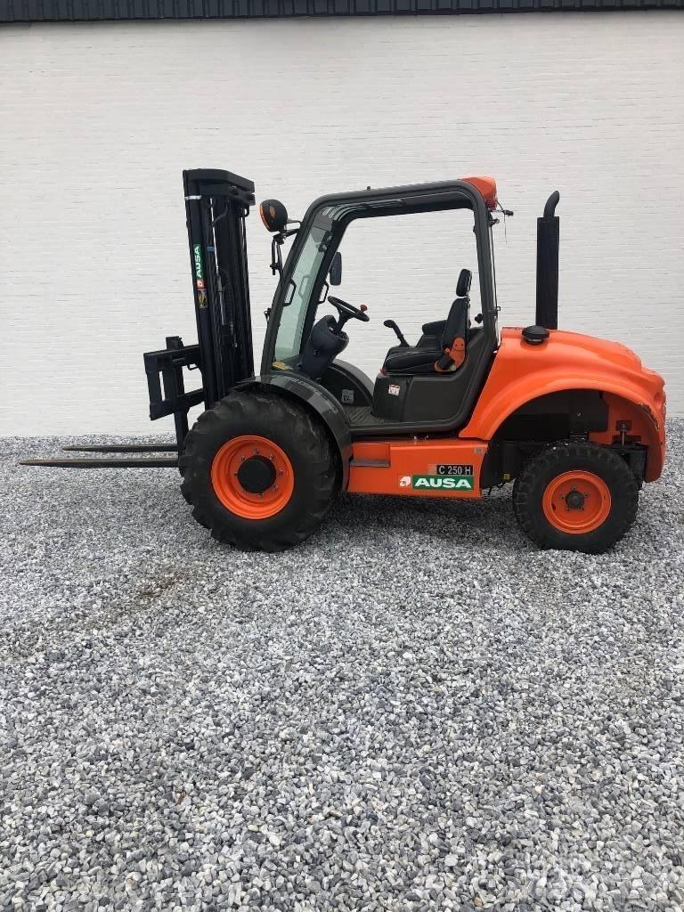 Ausa C 250 H X2 Dieseltrukit