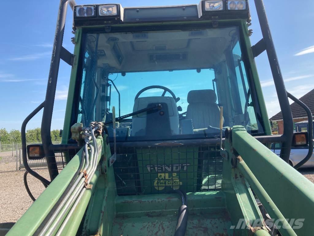 Fendt Xylon 524 Etukuormaimet ja kaivuulaitteet