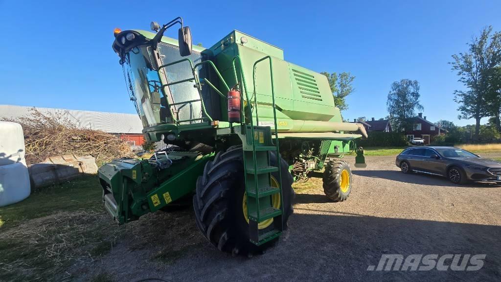 John Deere 1570 Leikkuupuimurit