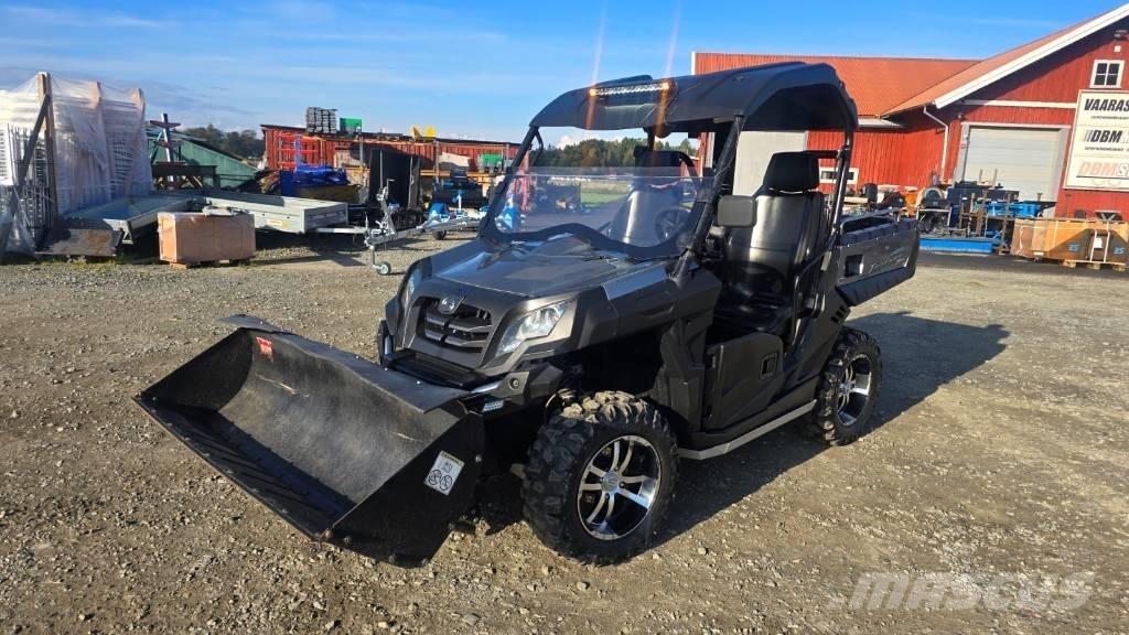  UTV 850 CF moto Pyöräkuormaajat