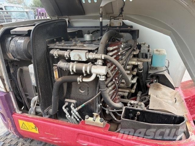Takeuchi TB 260 Minikaivukoneet < 7t