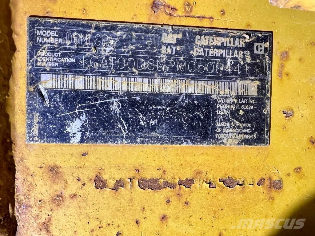 CAT D6N LGP Telaketjupuskutraktorit