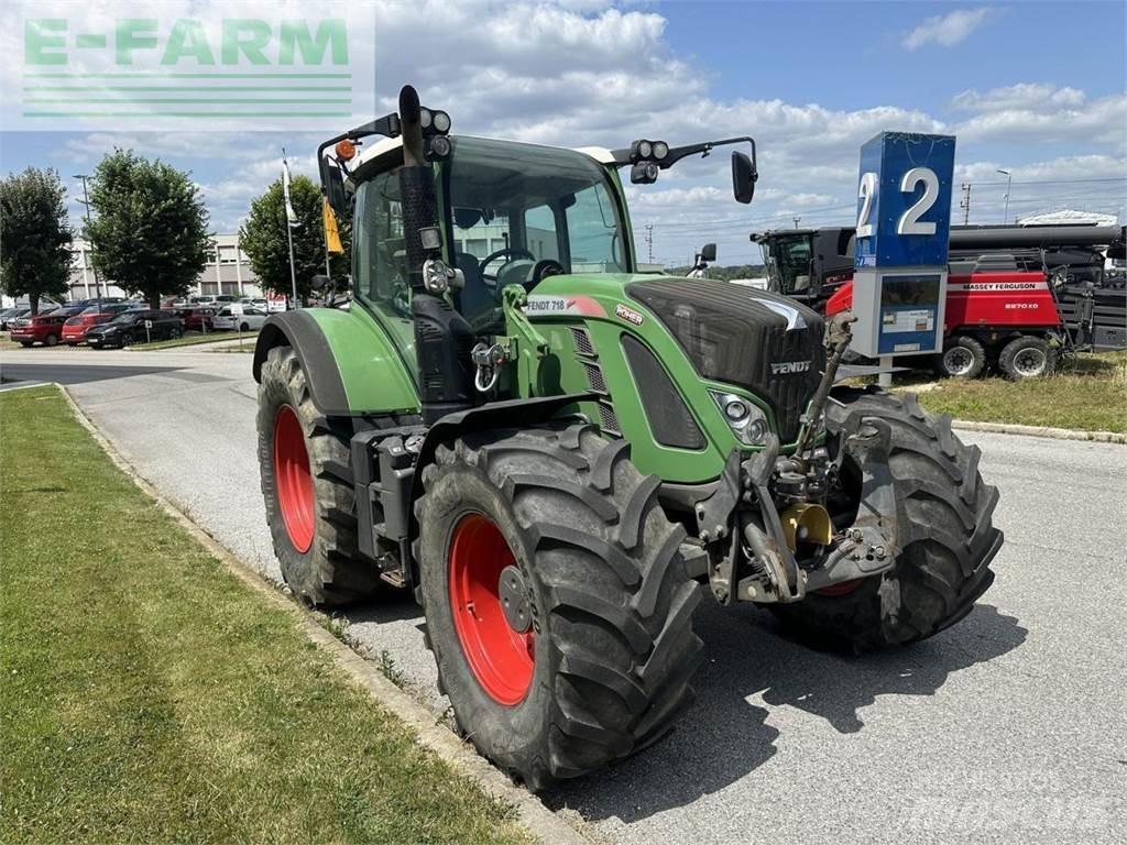 Fendt 718 vario Traktorit