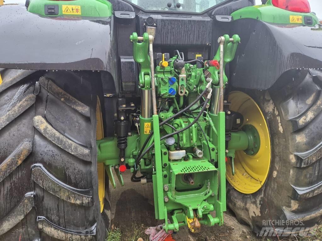 John Deere 6155 M Traktorit
